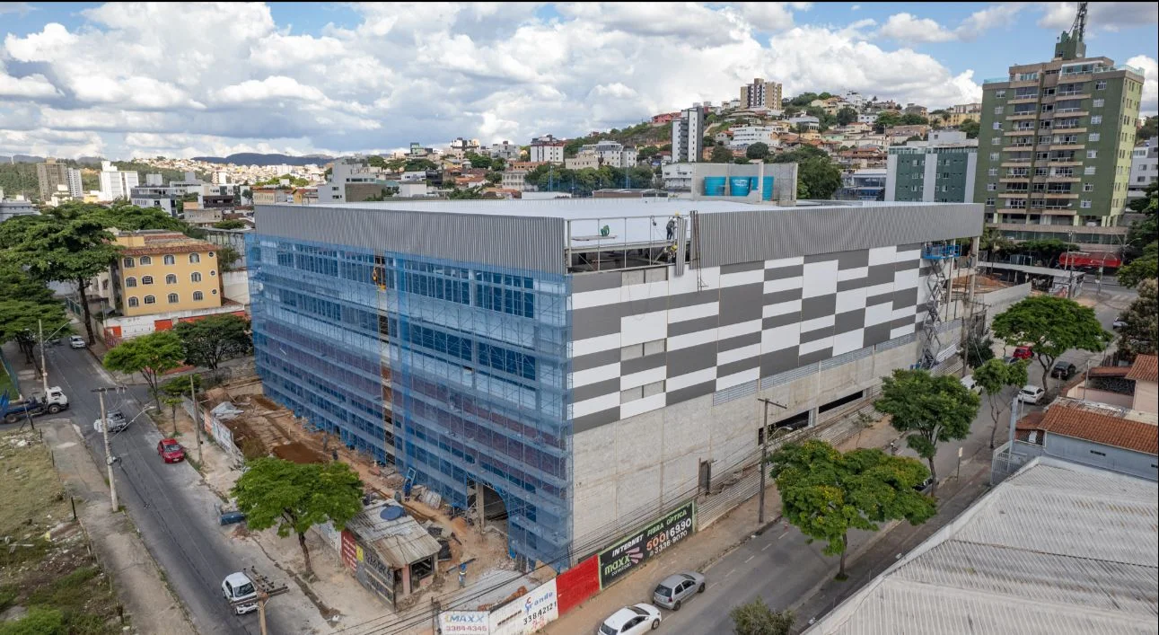 Centro Comercial Barreiro - MG