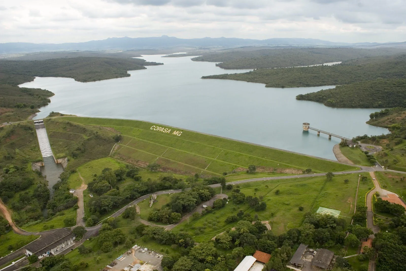 Sistema de Água Rio Manso - MG